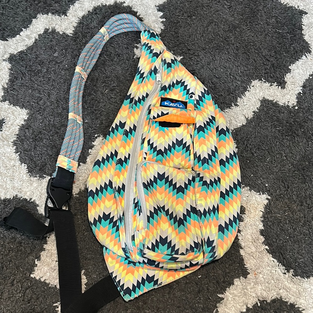 Kavu rope sling bag